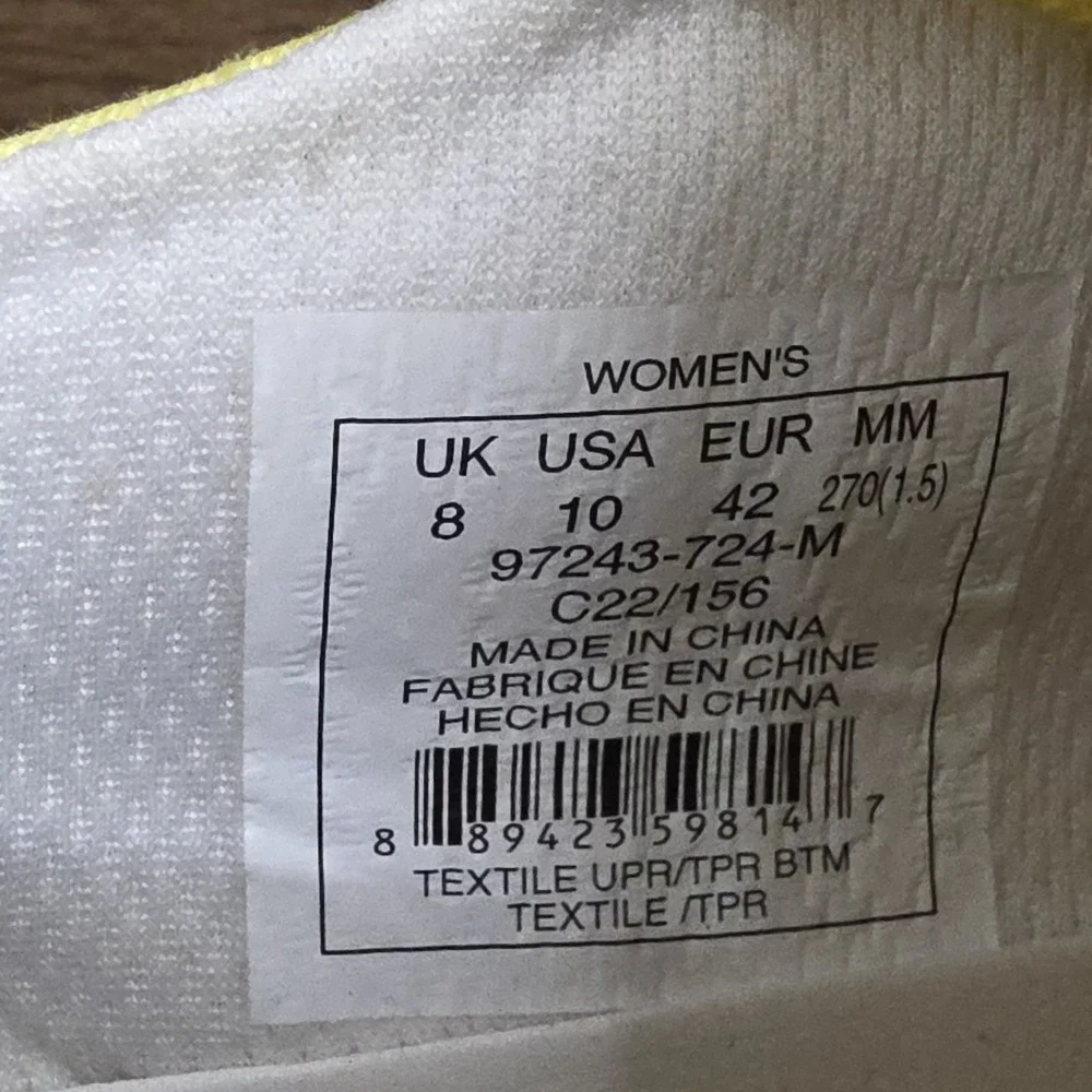 Palladium Revolt LO TX Star Yellow Women Chunky Platform Shoe 10 US